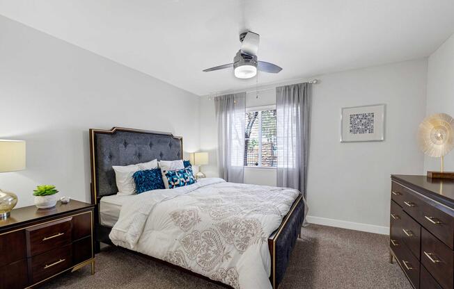 2 beds, 2 baths, 1,052 sqft, $1,605