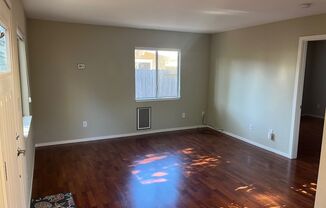 1 bed, 1 bath, 650 sqft, $2,100