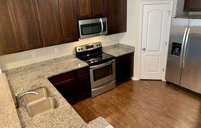 CONDO VIRGINIA BEACH FOR RENT!