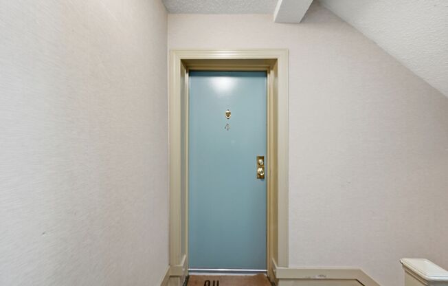 1 bed, 1 bath, $1,928, Unit Unit #4