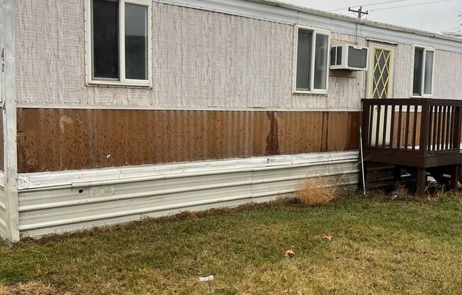 Sun &amp; Sands Mobile Home Court