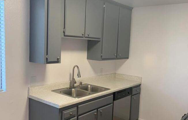 3325 W. 139th Street