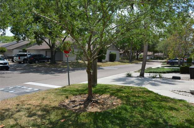 493 MEADOWOOD BLVD