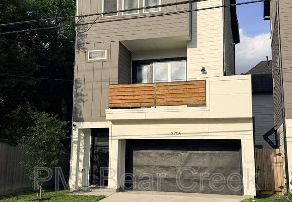 2706 COCHRAN ST
