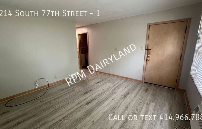 1214 S 77 ST