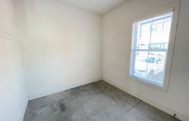 1 bed, 1 bath, 900 sqft, $1,600, Unit Unit B