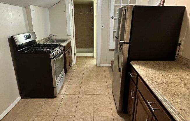 Studio, 1 bath, $1,250, Unit 7