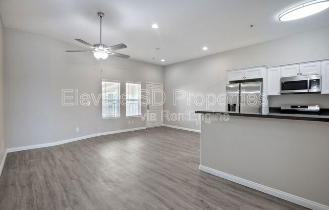 2 beds, 2 baths, 1,047 sqft, $2,895, Unit 412