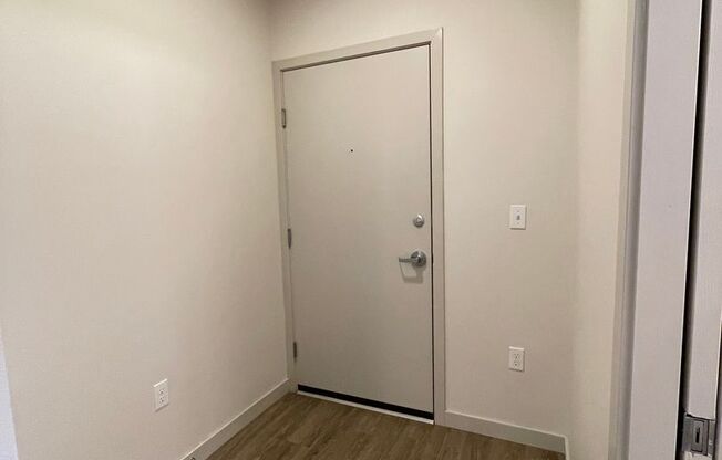 Studio, 1 bath, 267 sqft, $1,045, Unit 107