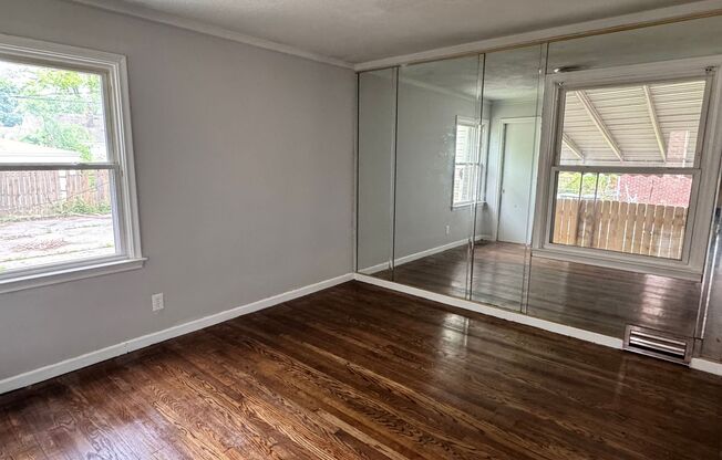 Charming 3-Bedroom home for lease!