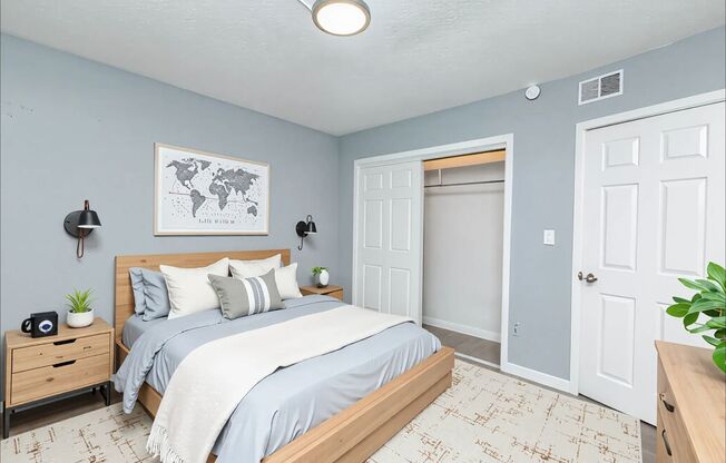 2 beds, 2 baths, 910 sqft, $1,695, Unit 303