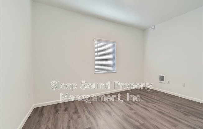 2171 N ROSA PARKS WAY
