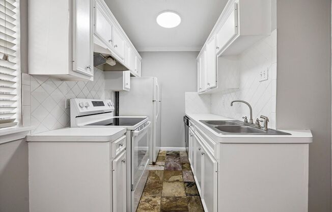 3618 Garrott St Apartments