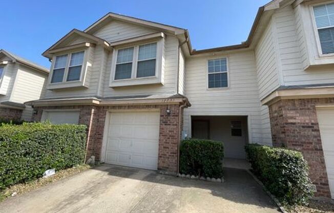 Beautiful TOWNHOME for RENT in Euless!