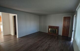 3 beds, 2 baths, $2,300