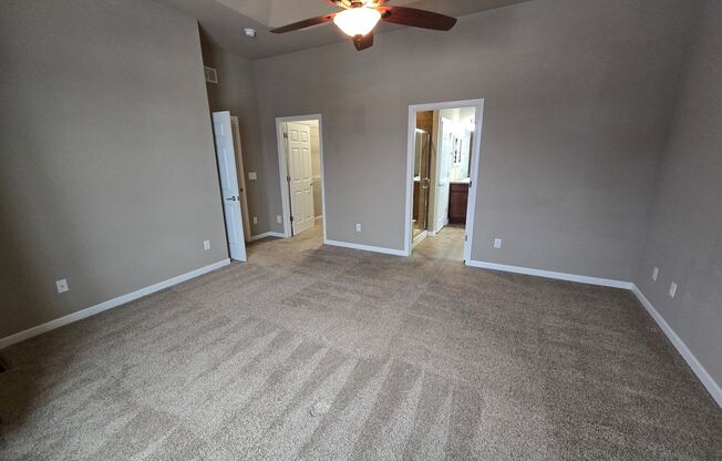 2 beds, 2.5 baths, $3,595