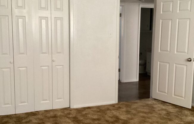 Newly Renovated 3 Bed House!