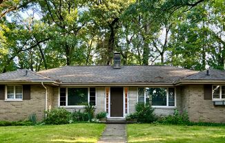 Two Bedroom Duplex in Kalamazoo