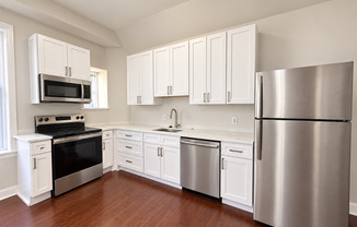 1322 Locust Street - GRNZ XI