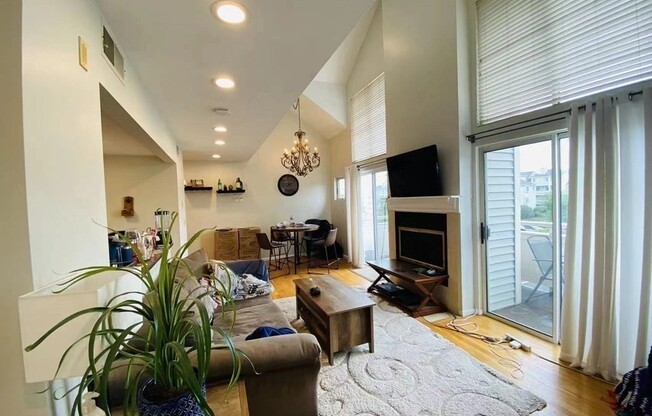 2 beds, 2 baths, 826 sqft, $2,700, Unit D309