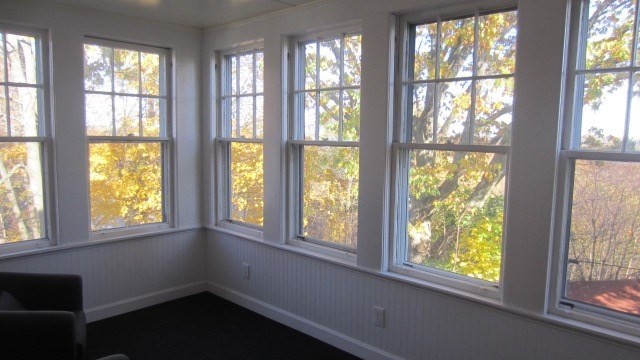 103 BROWN AVE