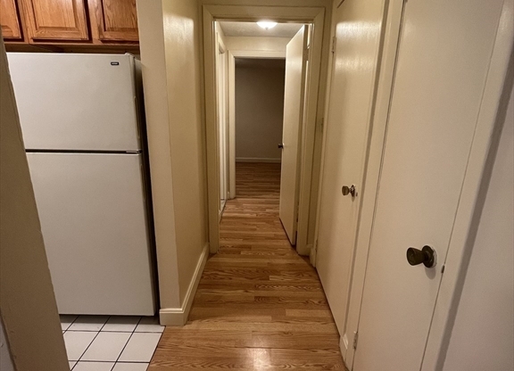 1 bed, 1 bath, 500 sqft, $2,200, Unit 15