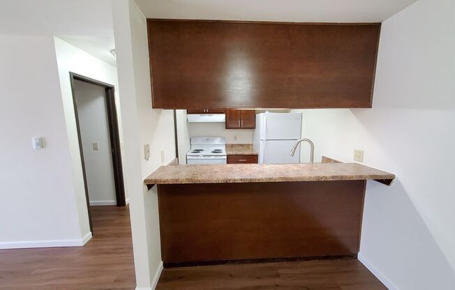 1 bed, 1 bath, 700 sqft, $1,169, Unit 2117-6