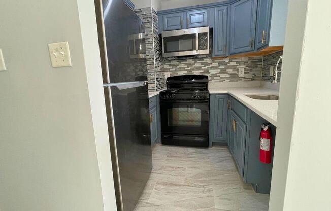 1467 SAINT MARKS AVE