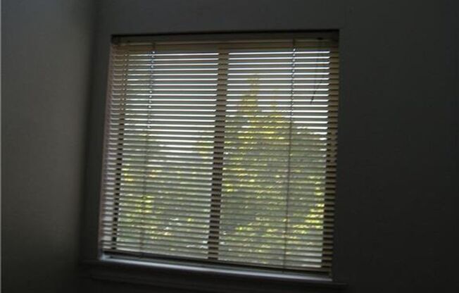 2 beds, 2.5 baths, $2,000