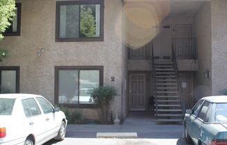 2 Lorayne Ct