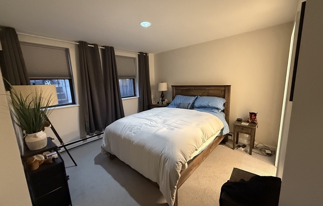 18 20 E SPRINGFIELD ST