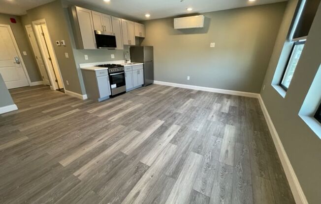 Studio, 1 bath, 345 sqft, $1,850, Unit 503