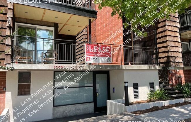 2309 BLAKE ST