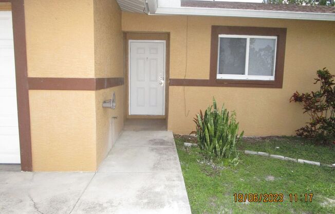 Reduced! Avail Now-Lehigh Acres Duplex