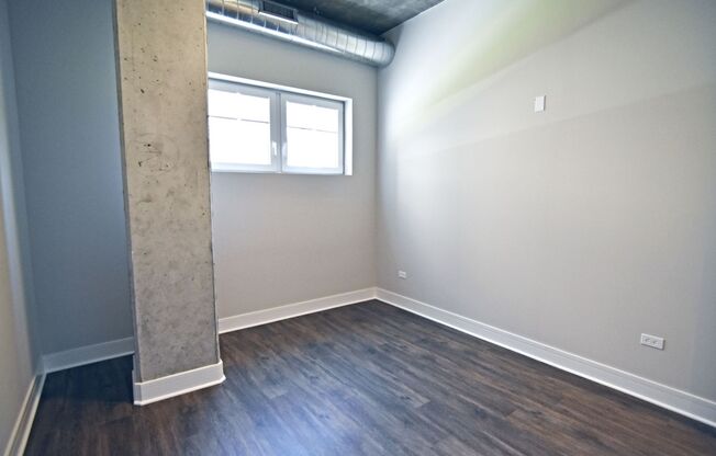 2 beds, 2 baths, 1,014 sqft, $4,300, Unit 3833-219