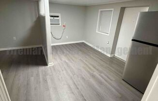 1 bed, 1 bath, 400 sqft, $1,050, Unit C/Cottage