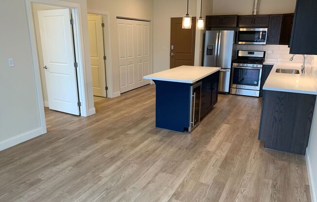 1 bed, 1 bath, 678 sqft, $1,510, Unit 2113