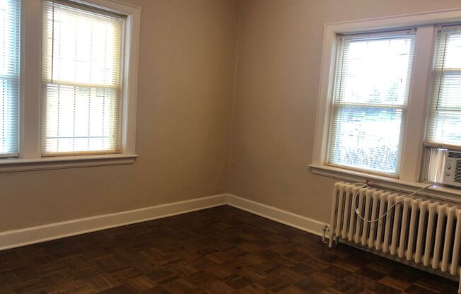 1 bed, 1 bath, 650 sqft, $1,095, Unit Unit 209 A900