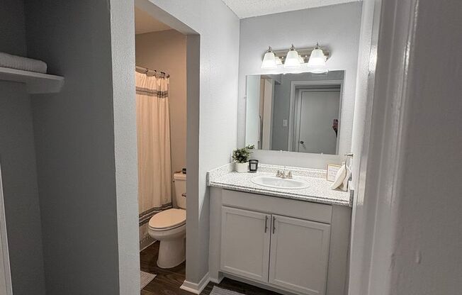 2 beds, 1 bath, 968 sqft, $789