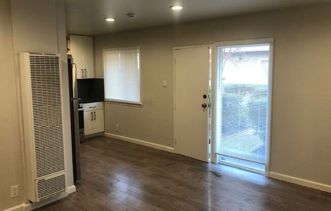 1537 8th Ave, Oakland, CA 94606