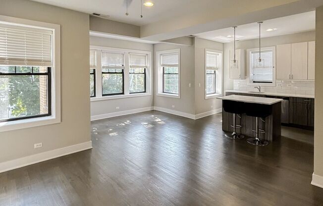 2 beds, 2 baths, 1,137 sqft, $3,100, Unit 2618-2F