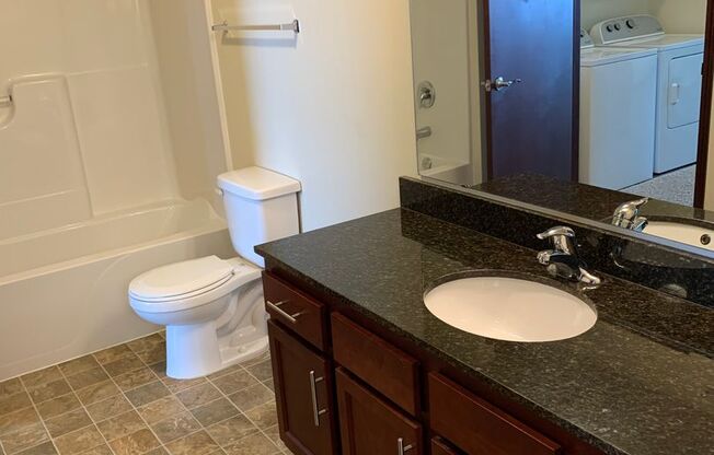 1 bed, 1 bath, 718 sqft, $1,055, Unit 3839-209