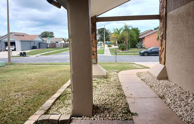 3 Bedroom 2 Bath Single Family Home w/ Waterfront Views