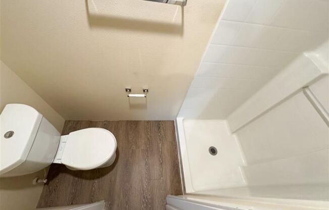 Studio, 1 bath, 160 sqft, $1,355, Unit 363