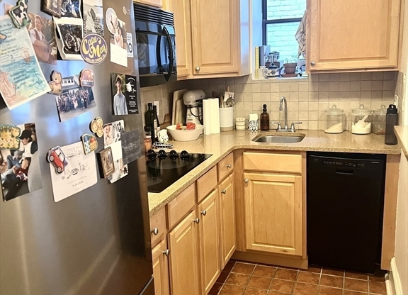 1 bed, 1 bath, 572 sqft, $3,200, Unit 6C