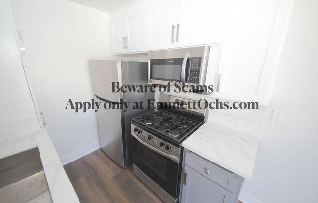 1 bed, 1 bath, $2,295, Unit 35-231