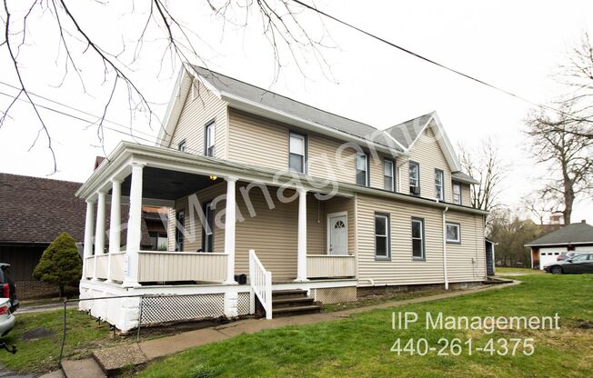 579 BROADWAY AVE