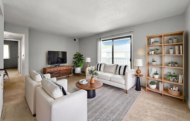 2 beds, 1 bath, 800 sqft, $895, Unit 3620-17