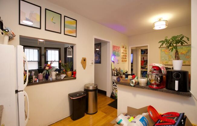 2131 Giddings