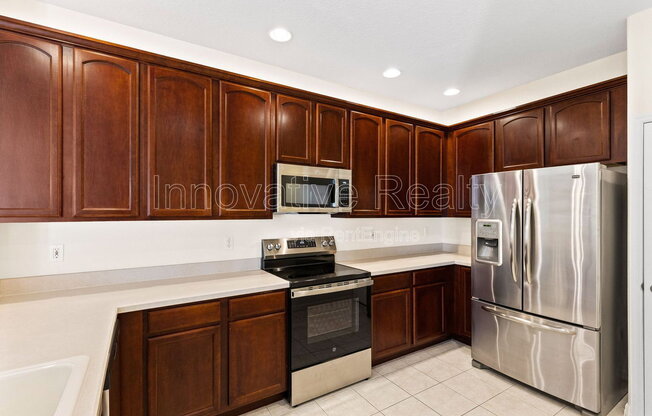 17321 PROMENADE DR